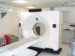 The ct scan machine is like a cubical box and is called gantry. Ct Scan Cat Scan Procedure Side Effects Purpose Ct Vs Mri