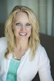 Christmas Kisses: An Echo Ridge Anthology (Echo Ridge Romance): McConnell,  Lucy, Checketts, Cami, Tullis, Heather, Christensen, Rachelle J., Sokol,  Connie E.: 9780692515099: Amazon.com: Books