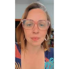 Erika Pedroso Macedo Saro