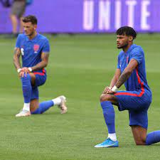 England were the dominant side in the goalless first half but croatia picked up the pace starting the second half with luka modric making an attempt which. Xq5zdgk0hxlxnm