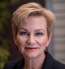 Anita Gerard's Instagram, Twitter & Facebook