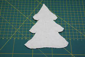 Da habe ich was ganz eigenes feines stöffchen nähen. Nahanleitung Fur Einen Bestickten Tannenbaum Aus Walk