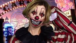 Voici ma sélection de 13 tuto de maquillages d'halloween (oui, 13) qui sont magnifiques et ne demandent pas d'acheter 45 accessoires et du latex. Clown Maquillage Halloween Facile Youtube
