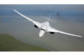 Waren vorher schon teaservideos und geleakte fotos von russlands neuem kampfjet aufgetaucht. Nato Jets Treffen Auf Russisches Kampfjet Paket Flug Revue