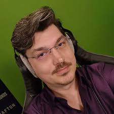 PGC Grand Finals time!!! @paperthinhere and me to kick off the action for  #PUBGEsports! Stream live now!