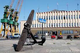 Gdynia is a city in northern poland and a seaport on the baltic sea coast. Meereshof Gdingen Gdynia Polen