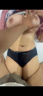 Fantasi remas susu pacar jadi nyata