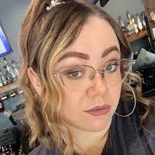 Jessi Danielle Gillis (@jskrillis) • Threads, Say more