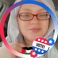 Sydney Estrada's Instagram, Twitter & Facebook