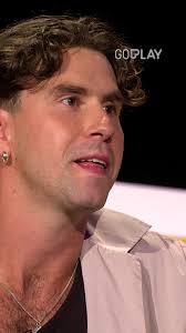 Nieuwe look en carrièreswitch voor Alex Agnew! 👖