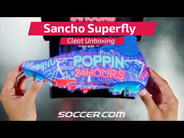 The nike sancho se11 football boot and apparel is being inspired by the district. Unboxing Jadon Sancho S Se11 Nike Mercurial Superfly Youtube