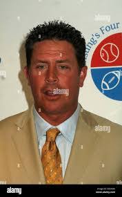 Dan Hope's Instagram, Twitter & Facebook