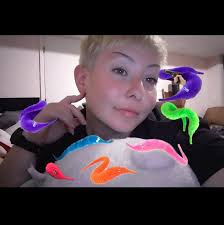 What's the right age to let kids drink Red Bull energy drinks?