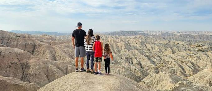 Badlands National Park: Wildlife and Breathtaking Views | Go RVing