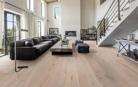 Die warme ausstrahlung ihres eigenen wohnzimmers lässt sich nirgendwo anders erleben. Wohnbereich Mit Treppe Mit 2 Und 3 Schicht Parkett Kahrs Shabby Chic Style Wohnzimmer Stuttgart Von M Parkett Bodenbelage Houzz