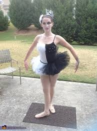 White swan mask carnival costume fancy party masquerade ball halloween midnight. Black And White Swan Costume