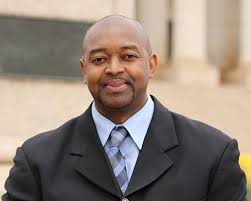 Willis Washington's Instagram, Twitter & Facebook