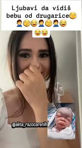 Apel za podršku dvojici braće U Gradskom parku u Novom Pazaru sjede na  klupi 2 mala brata, rame uz rame. Umjesto da bezbrižno provode ljeto u  igri, oni vrijedno prodaju malinadu, sok,