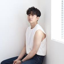 10 Aktor Korea Paling Ganteng Song Joong Ki Dan Kim Soo Hyun No Debat Matamata Com