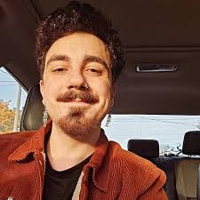 Walmart $WMT is now testing Dark Stores These locations will resemble  retail stores but are closed to the public and are an attempt to speed up  online deliveries