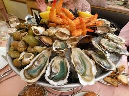 Plateau De Fruits De Mer Picture Of Brasserie Mollard Paris Tripadvisor