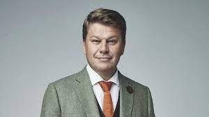 Спортивный комментатор сообщил, что едет на работу и. Dmitrij Guberniev Rasskazhet O Tom Kak Sohranit Samoobladanie I Effektivnost V Krizis