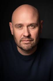 What do you think of my Headshots 📸 Taken by Emile J Clarke 👏🏽 instagram  idea.ke 👍🏽 Looking for work and ready for auditions 👊🏽