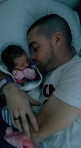 Can you please fix this photo making it more clear and giving more light.