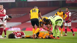 20 beautiful moments of respect in footballwatch the most famous football players share some of the most beautiful and respect moments in sports. Zusammenprall Mit David Luiz Raul Jimenez Erleidet Schadelbruch Kicker