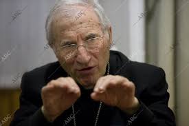 entrevista con el arzobispo de Madrid Antonio Maria Rouco Varela