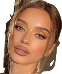 8 Medium contrast makeup ideas