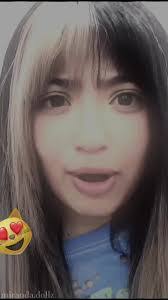 Miranda Woods's Instagram, Twitter & Facebook