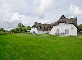 0481 78256943 route anzeigen whatsapp 0481 78256943 nachricht an 0481 78256943 kontakt tisch reservieren termin vereinbaren bestellen menü ansehen. Hiddenseezimmer Ferienhaus Am Deich 6
