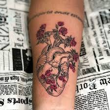 When you love your family more than anything, you make sure everyone knows. 20 Heart And Flowers Tattoo 253 Styles 2020