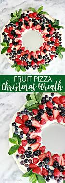 Whether you're cooking a meat or vegetarian main course, a tasty side, or dessert, look no further than these classic christmas dinner menu ideas. Fruit Pizza Christmas Wreath