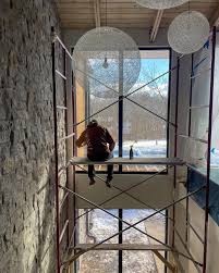 Say hello to Tom Pille, Kala Construction Director. From architectural  designer to estimator to builder, Tom's career has been all about mastering  the details that make great homes even better. Off the