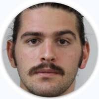 200+ Profile mit dem Suchbegriff „Bashford“