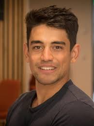 Investigating the experiences of the many stakeholders of degree  apprenticeships