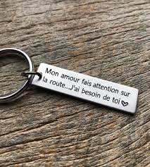 Ce Magnifique Porte Cle Est Un Cadeau Minimaliste Mais Si Important Pour Rappeler A Votre Cheri E De Faire Attention Sur Porte Cle Bracelet Message Porte Clef