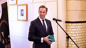 Netherlands health minister hugo de jonge on thursday said fans won't be allowed at stadiums until coronavirus vaccine is developed. Nn8 Asabhimujm