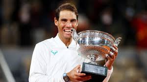 Find the perfect roland garros trophy stock photos and editorial news pictures from getty images. Hot Shots Rafael Nadal Iga Swiatek Tour With 2020 Roland Garros Trophies Official Site Of The 2021 Us Open Tennis Championships A Usta Event
