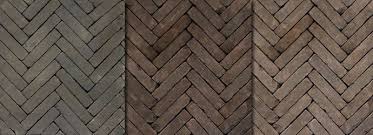 Hardtbraendte Klinker Og Teglsten Et Solidt Fundament I F Eks Din Indkorsel Havesti Eller Terrassen Indkorsel Indkorsel Ideer Terrasse