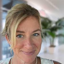 Katie Barfield's Instagram, Twitter & Facebook