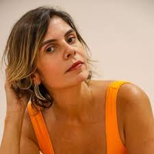 Qual é o tratamento mais indicado? Tenho 24 anos, nunca tive um  relacionamento romântico. A compa