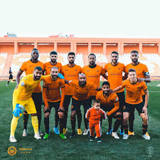 أعلنت اللجنة المنظمة لبطولة كأس السوبر الإفريقي ، أن نهضة بركان بطل كأس الاتحاد الإفريقي ، والأهلي المصري بطل دوري أبطال إفريقيا ، سيحلان بالدوحة. ØªÙ‚Ø±ÙŠØ± Ø§Ù„Ù…Ù†ØªØ®Ø¨ Ù„Ù…Ø§Ø°Ø§ Ø­ÙƒÙ… Ù†Ù‡Ø¶Ø© Ø¨Ø±ÙƒØ§Ù† Ø¹Ù„Ù‰ Ù†ÙØ³Ù‡ Ø¨Ø§Ù„Ø¥Ù‚ØµØ§Ø¡