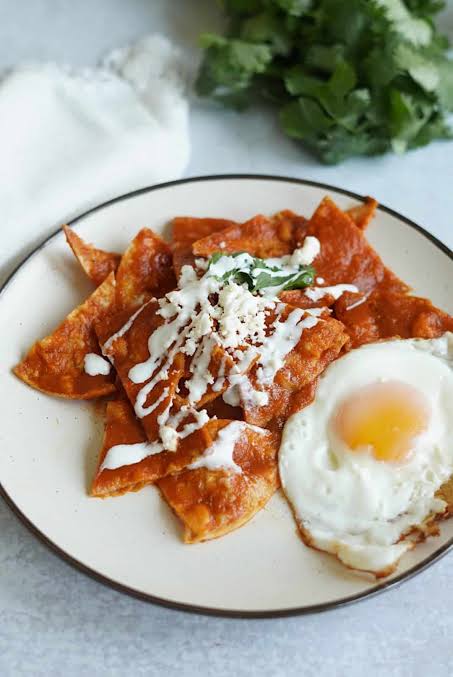 Chilaquiles Rojos