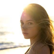 Haley Lambert's Instagram, Twitter & Facebook