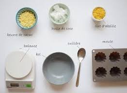 Soins Diy Baume Hydratant Solide Pour Le Corps En 2020 Beurre De Cacao Baume Deodorant Maison