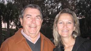 Former Mayor Hank Johnston to lead Christmas Parade