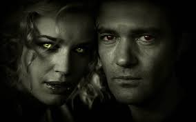Laura ash este o seducătoare de profesie, de o frumusețe răpitoare: Hd Wallpaper Femme Fatale Movie Antonio Banderas Rebecca Romijn Wallpaper Flare